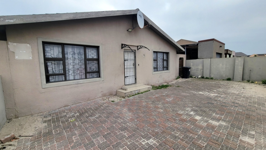 3 Bedroom Property for Sale in Mandalay Western Cape